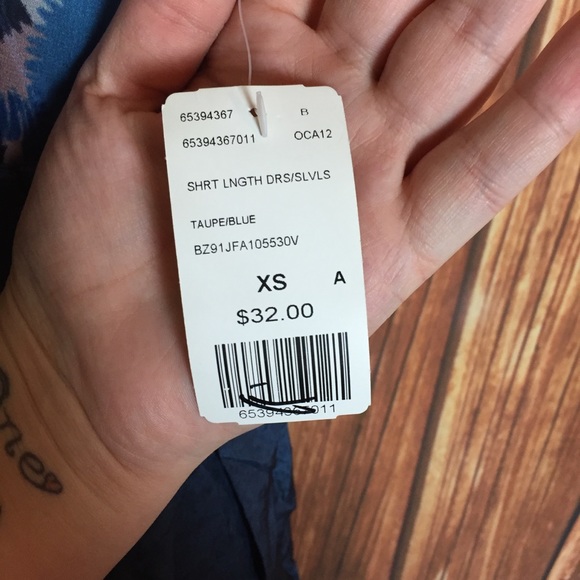 NWT Scalloped Collar Bubble Dress Los Angeles Abstract Art Size Extra Small XS - Picture 9 of 9